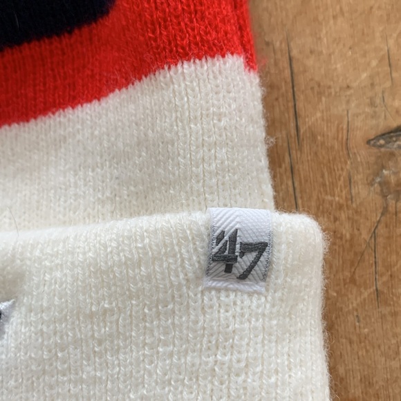 Official New England Patriots Beanie - Picture 3 of 8